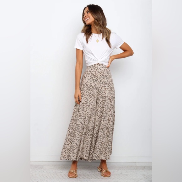 High-waisted animal print pants - Picture 6 of 10